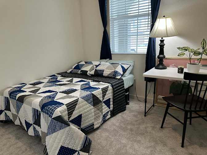Jezminne Sarabia's room