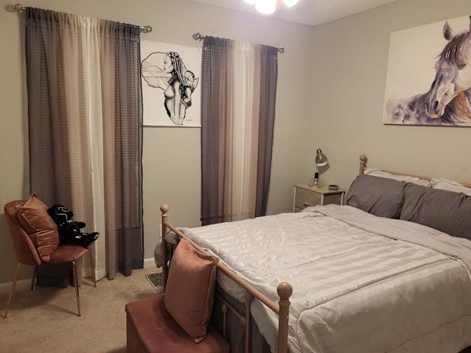Ro's room