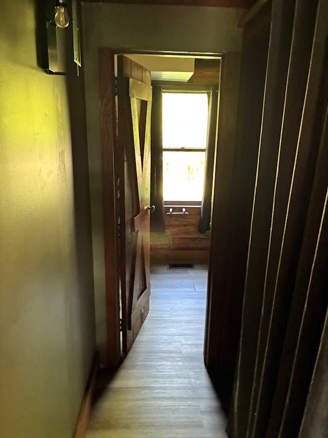 Alexander Lucas's room