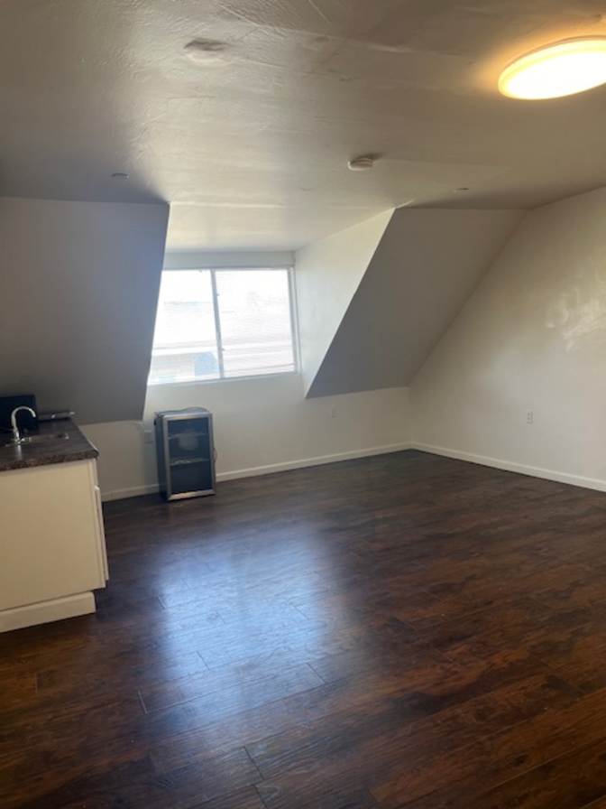 Kourosh's room