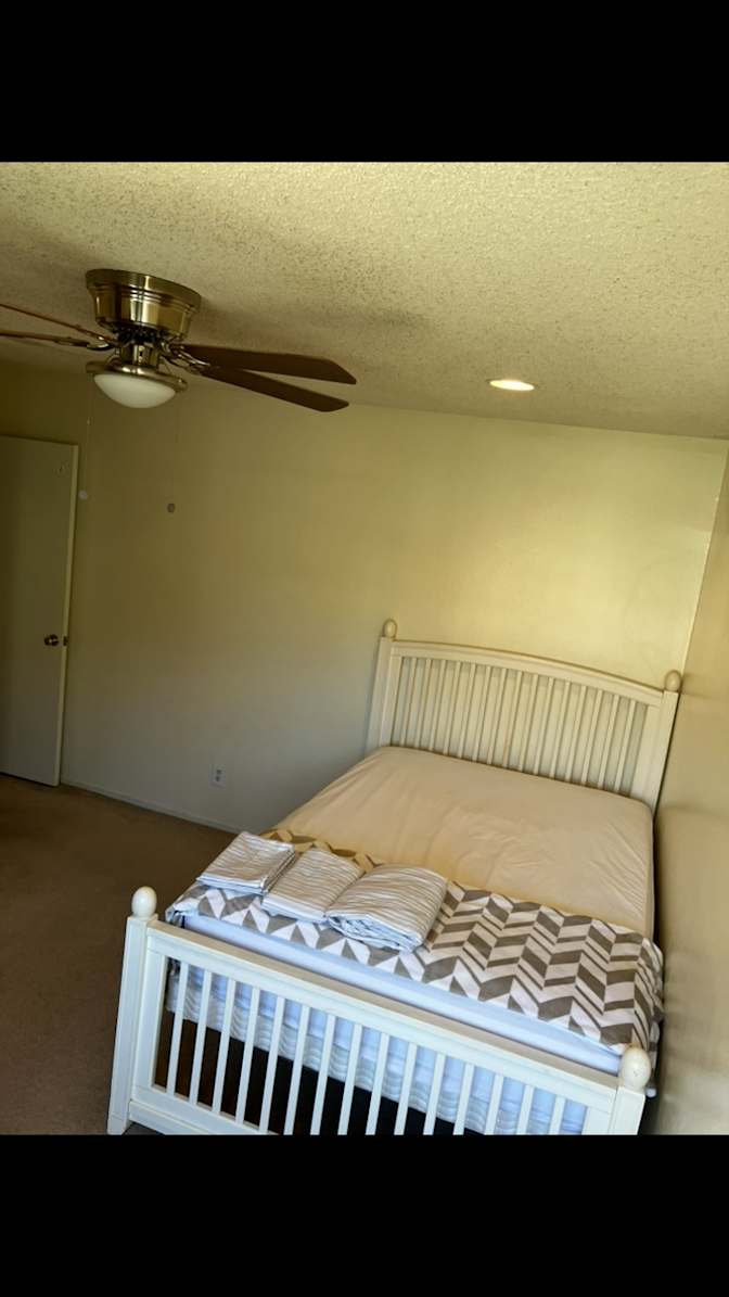 MARTIN AND CELIA ORTIZ's room