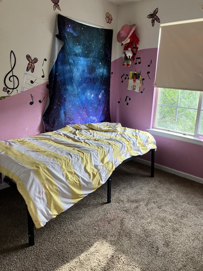 Georgina's room