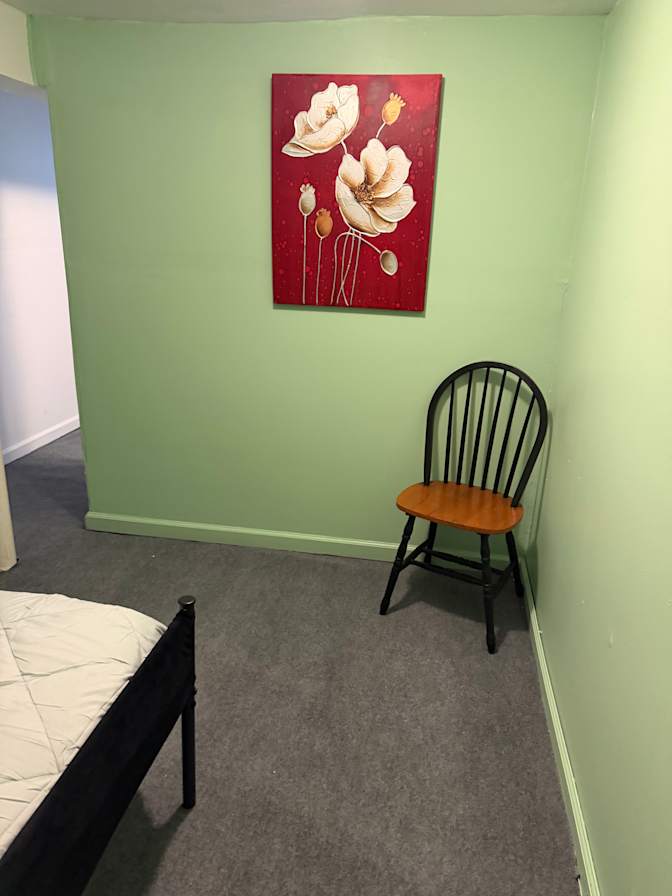 Lisa's room