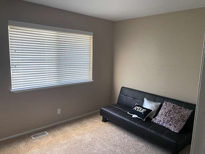Shemeza's room
