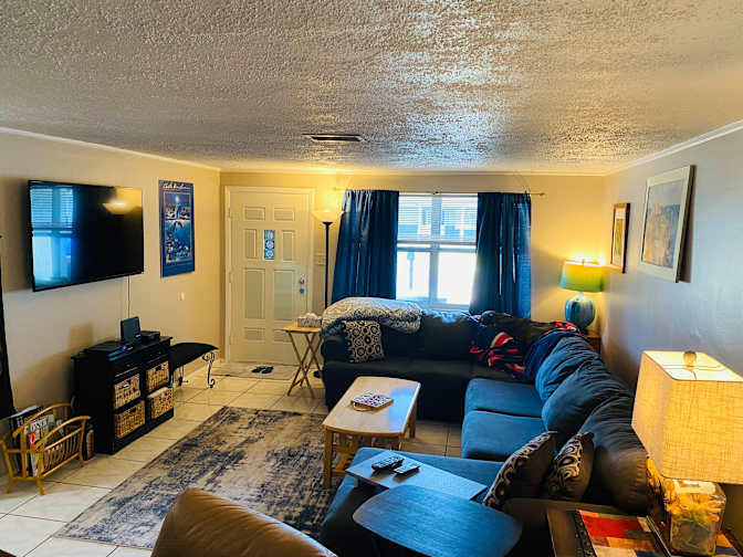 Lisa's room