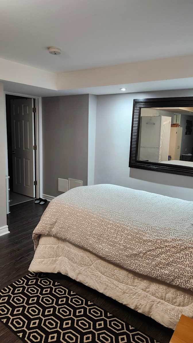 Zohra's room