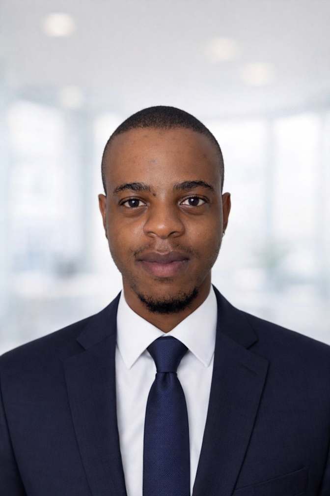 Akhona