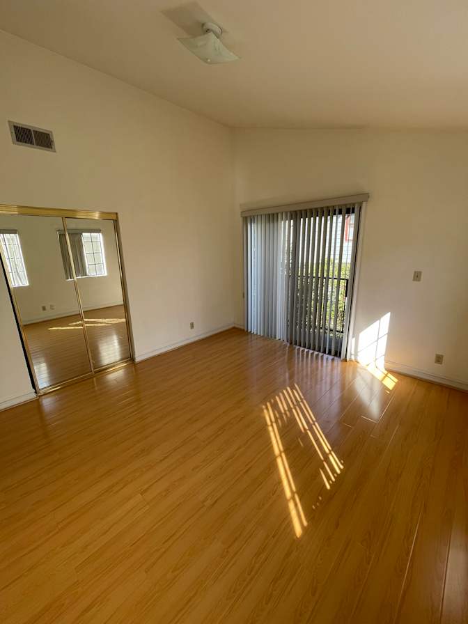 Oscar's room