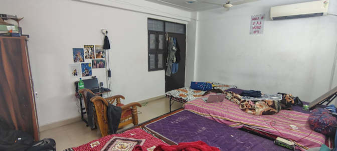 Akshay's room