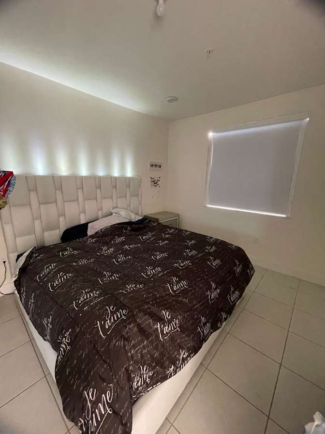 Mayelit's room