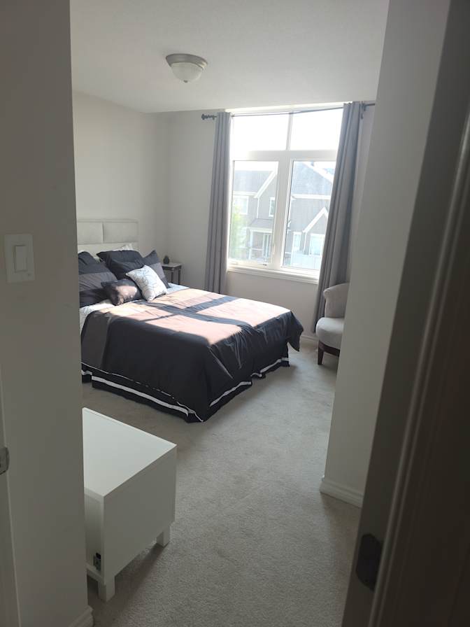 Richard McArthur's room