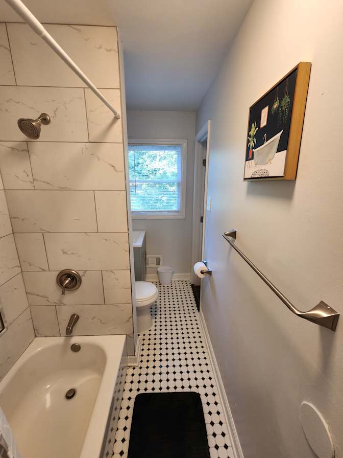CL&C Property Management and Consulting's room