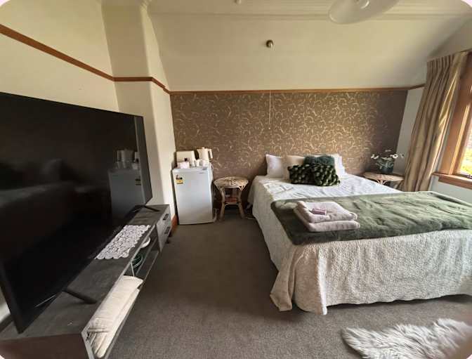 Tracy's room
