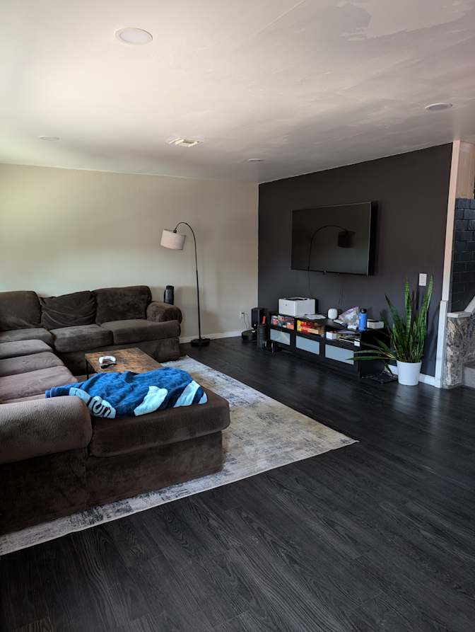 Jon's room