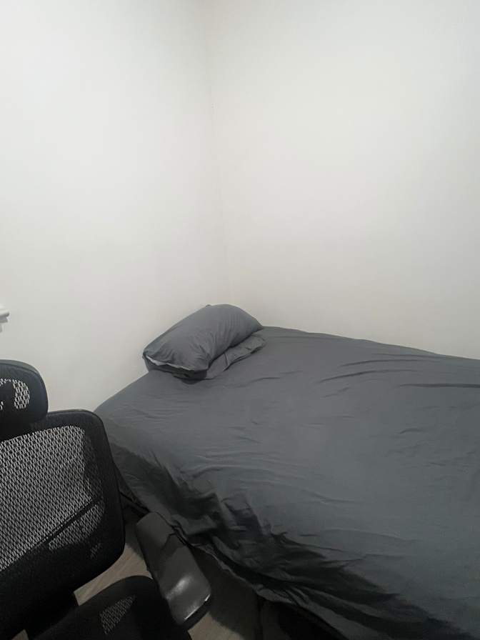 Malvin's room
