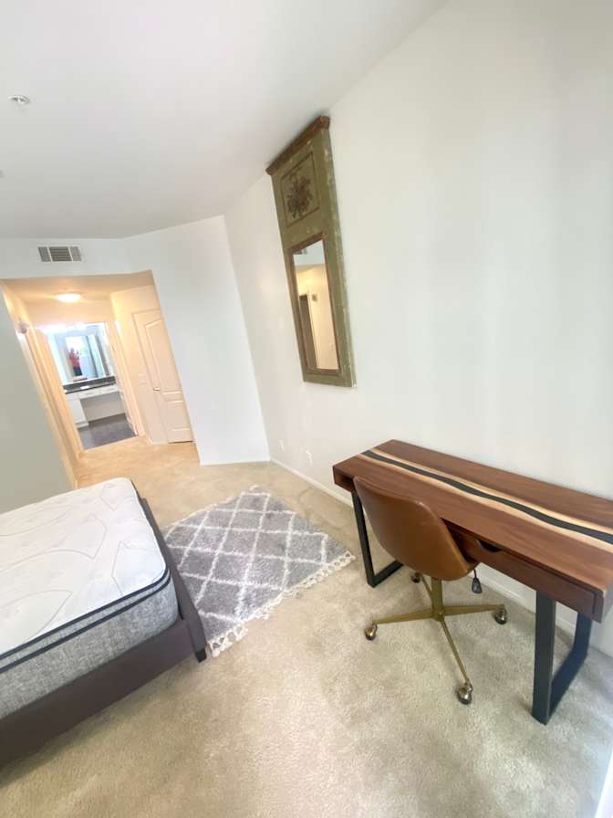 Chi's room
