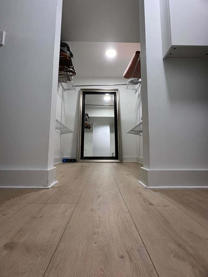 alex's room