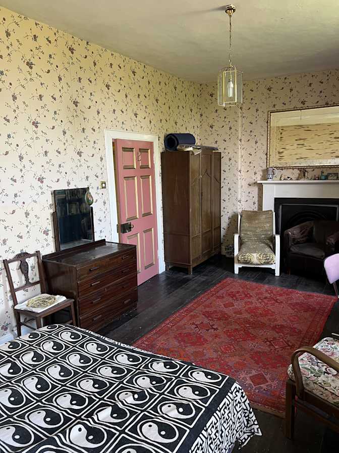 Jimi's room