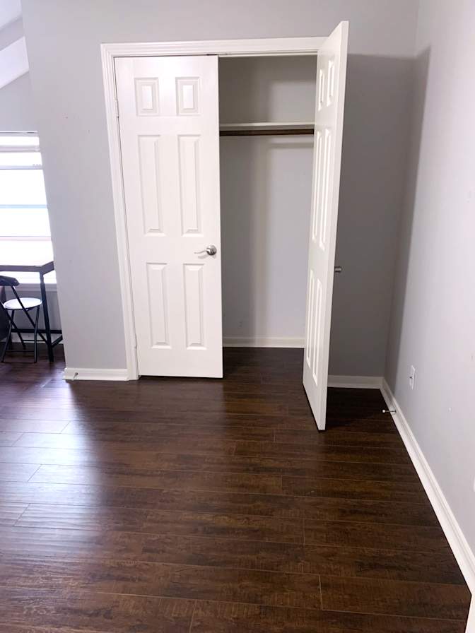 Carlos + Rahkel's room