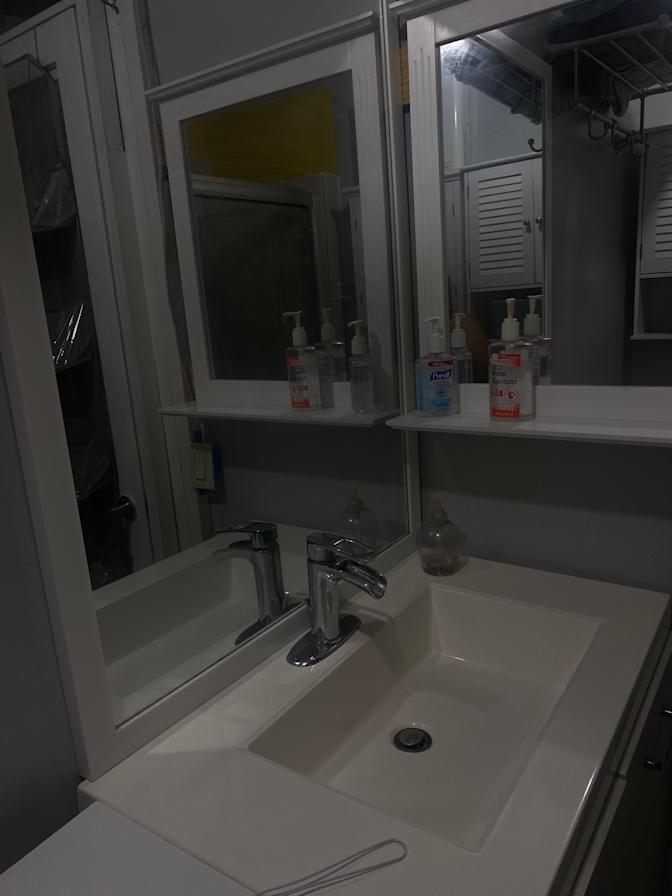 Colombian queen's room