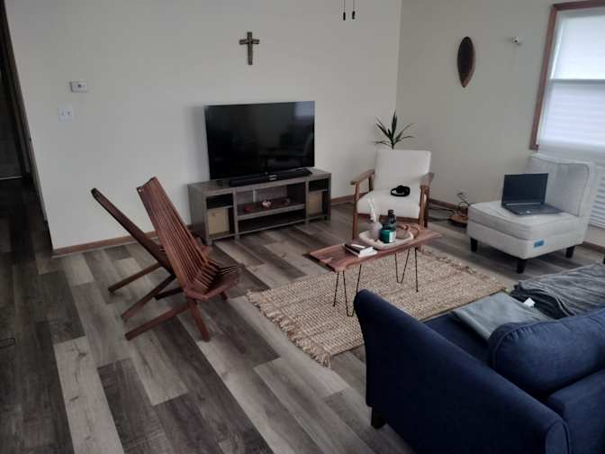 Mark's room