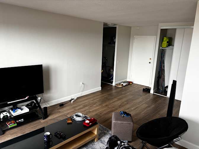 Lenny's room