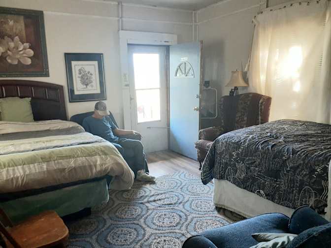 Lisa's room