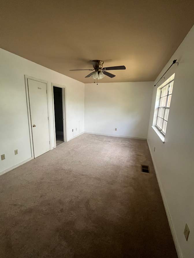 Laryssa's room