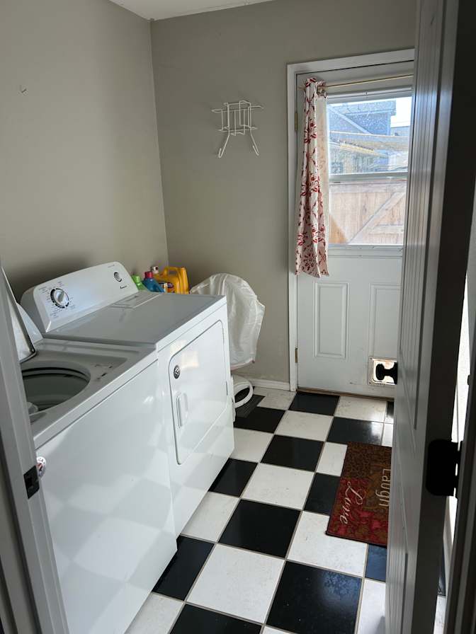 Jay's room