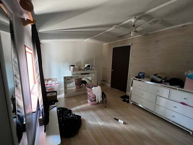 Jessica's room