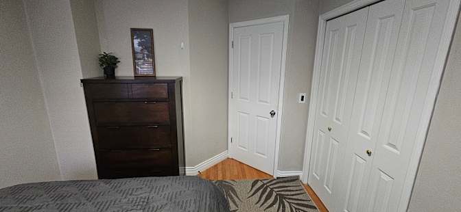 NIKOLAY's room