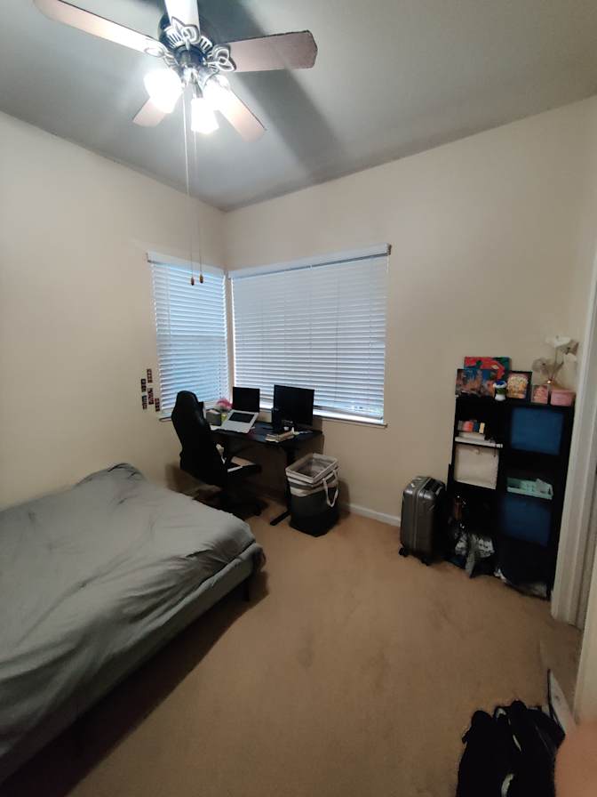 Ayushi's room