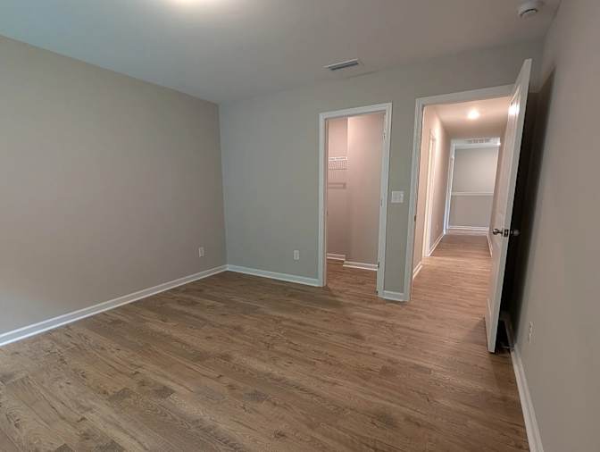 Alcove Rooms's room