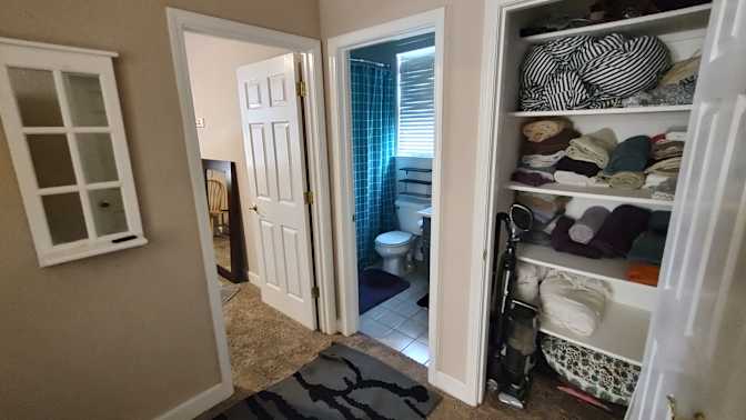 Ari's room
