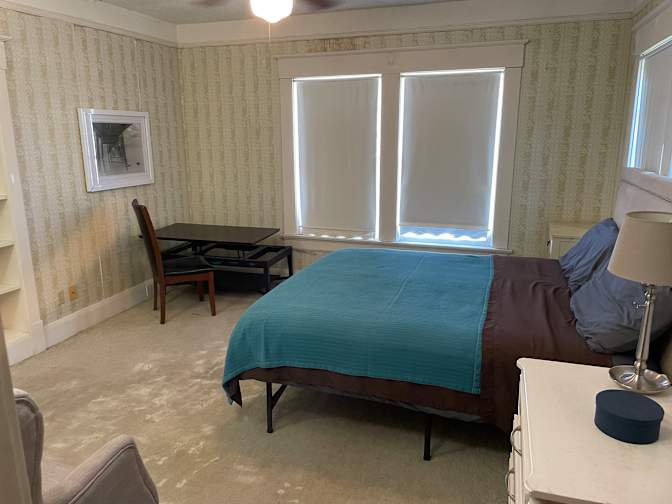 Mona's room