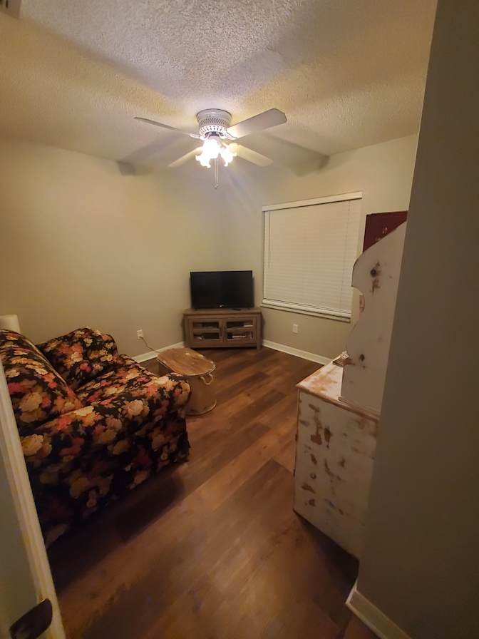 Jorden's room