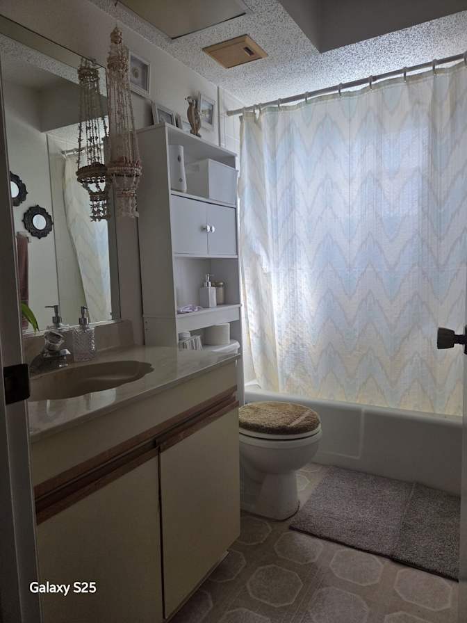Juan Pablo's room