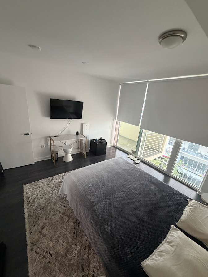 Fares's room