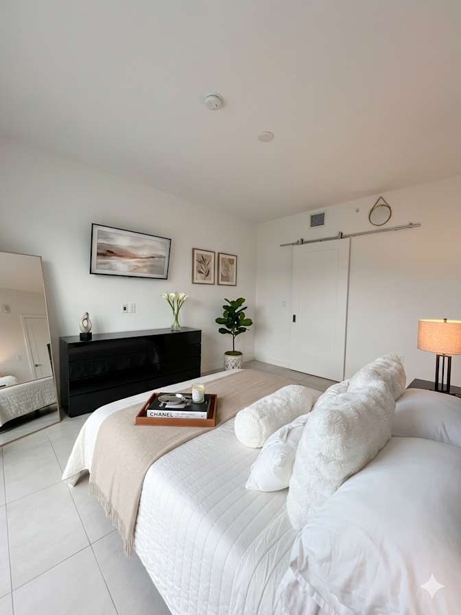 Adriana Calderon's room
