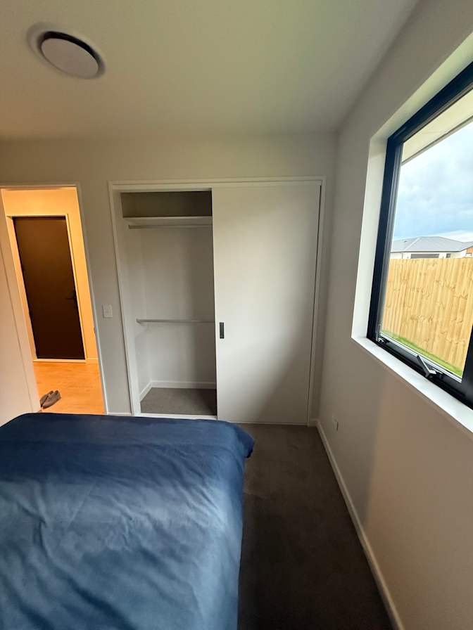 Resmi's room