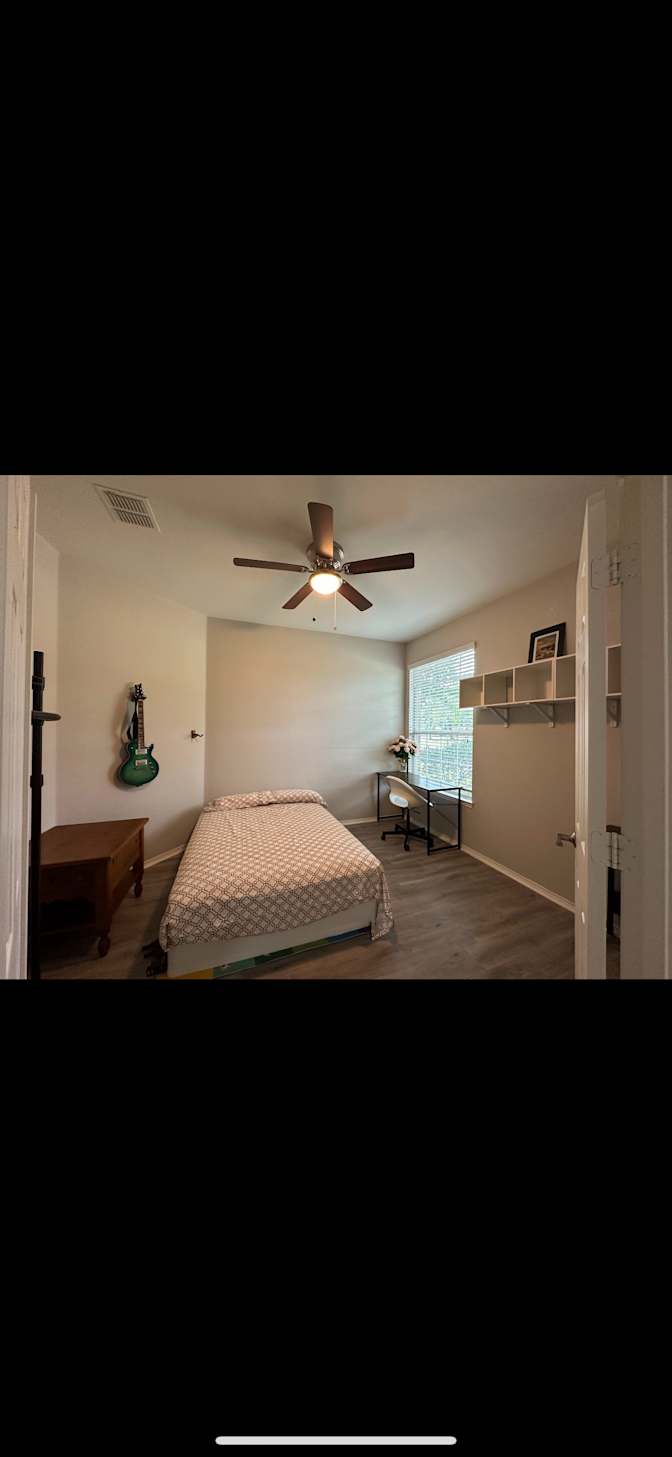 Anh's room