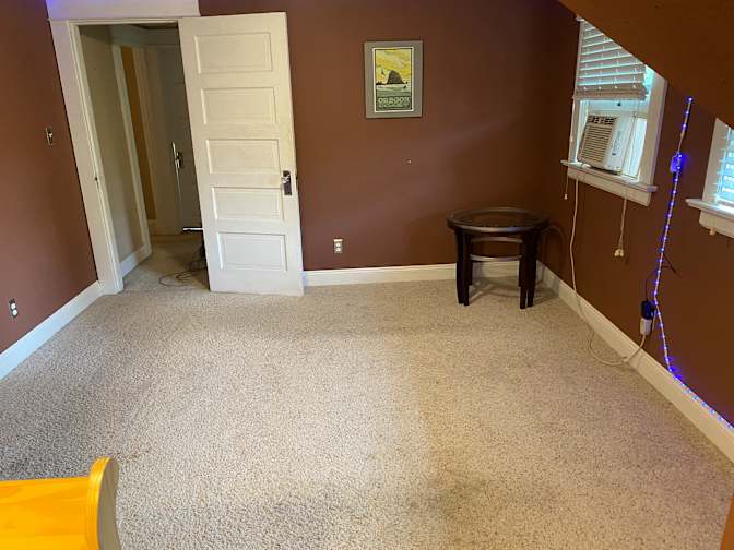 nepdxredhouse's room