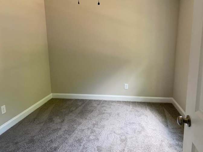 Alcove Rooms's room