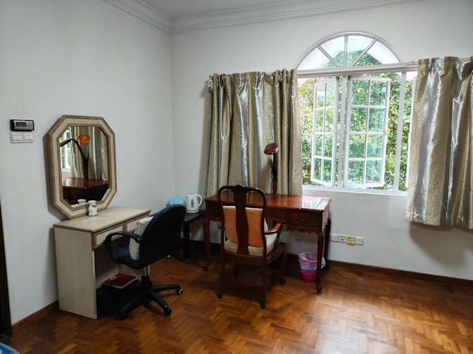 P's room