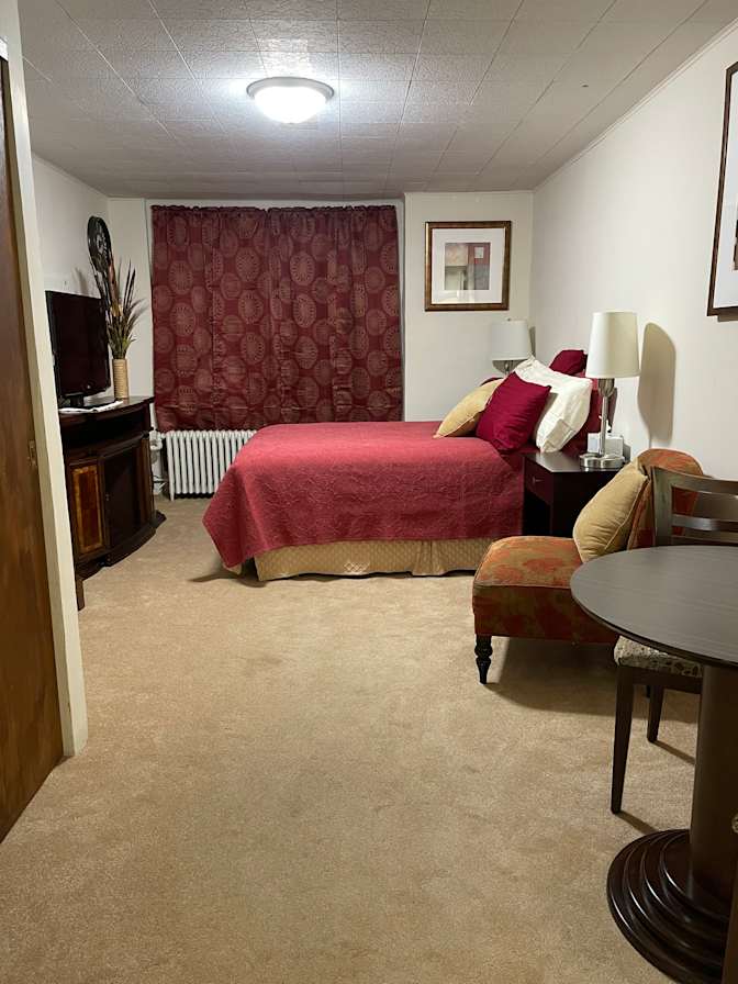 Kelly's room