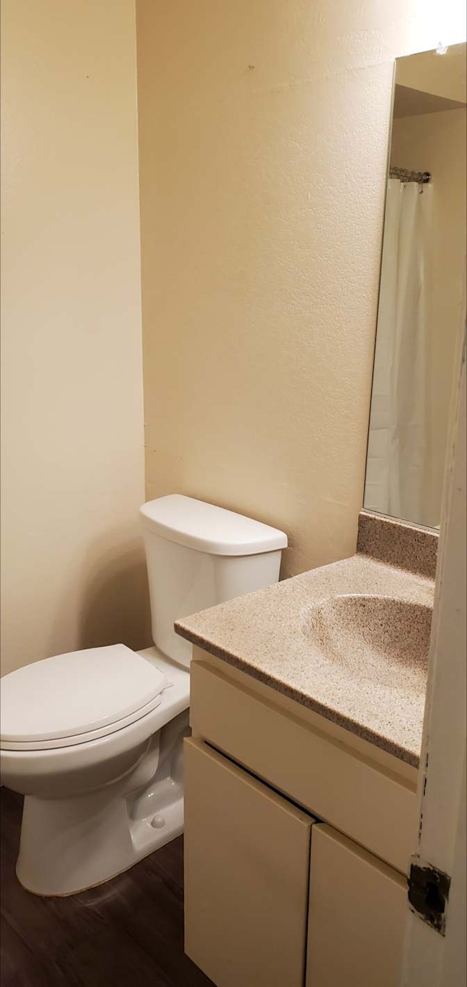 Luis's room