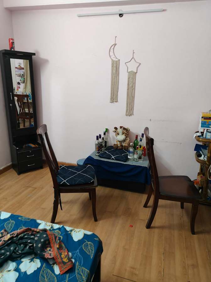 Mitanshi's room