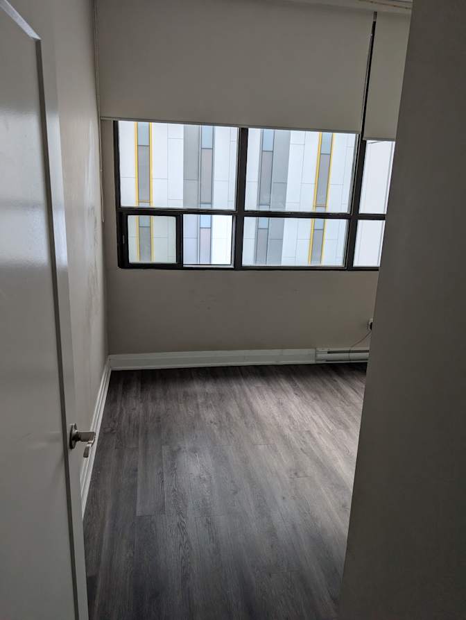 Inimfon's room