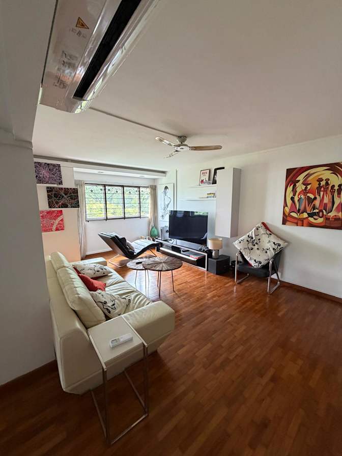Mr Shubh Sethi's room