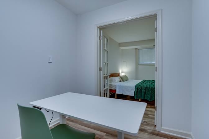 Stephanie's room